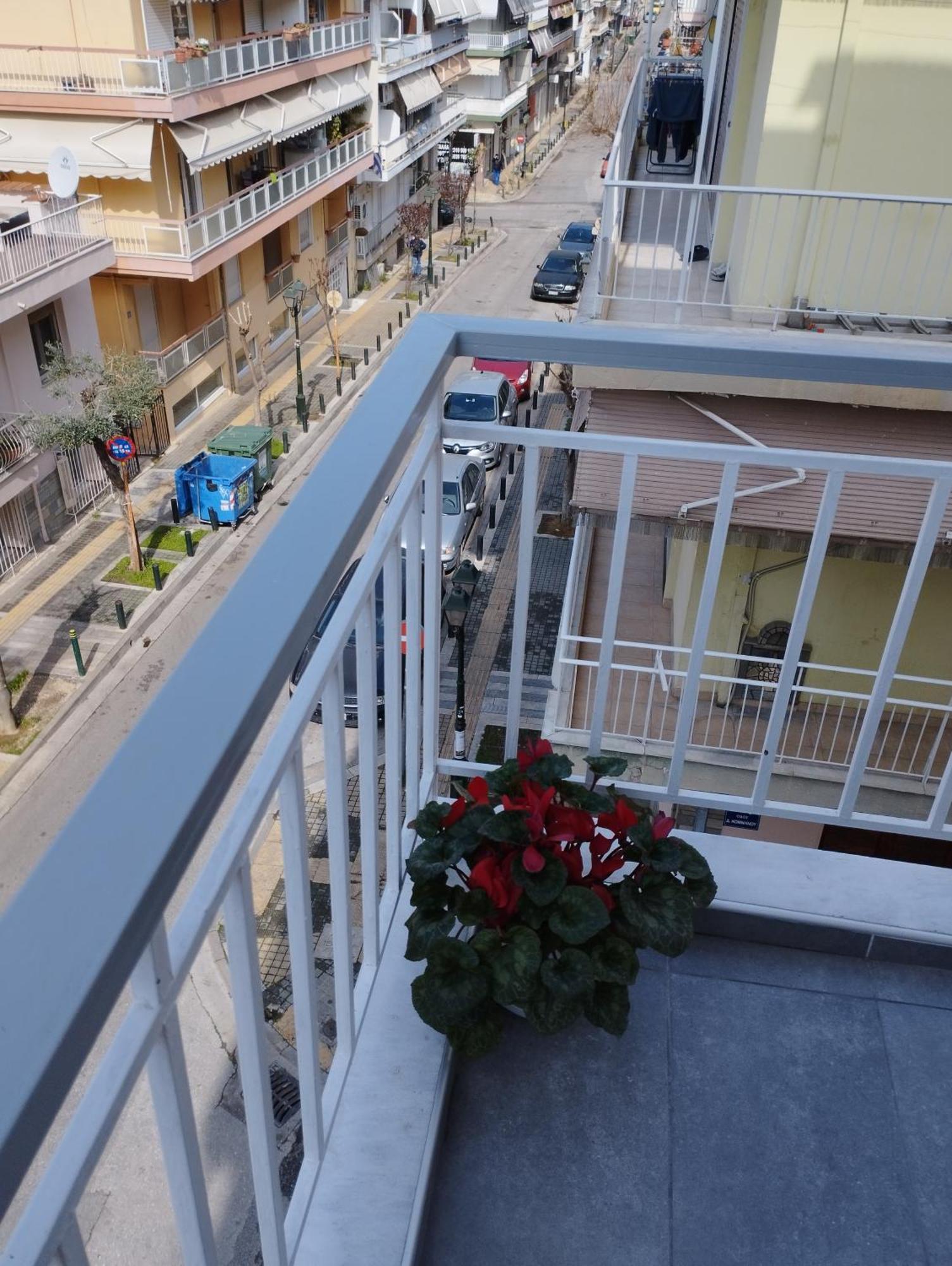 Λαμπερό Διαμέρισμα 2 Thessaloniki Exterior foto